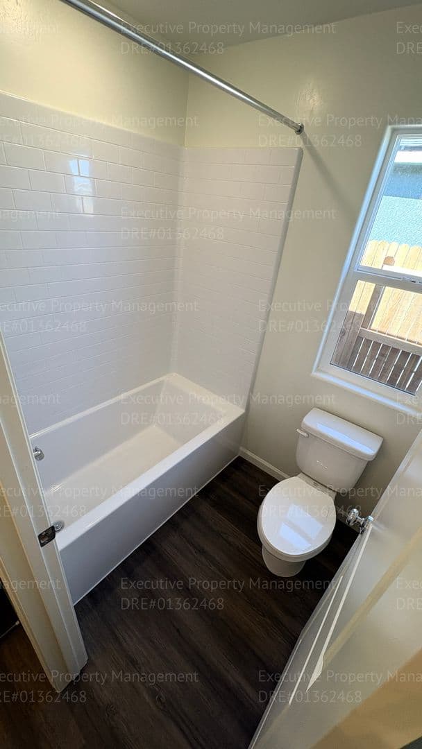 Bakersfield House: 9127 Dresden Dolls Dr