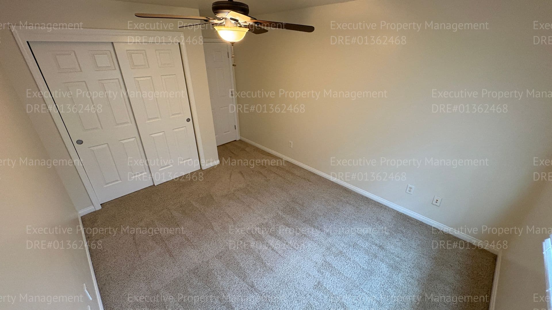 Bakersfield House: 13306 Cheyenne Mountain Dr
