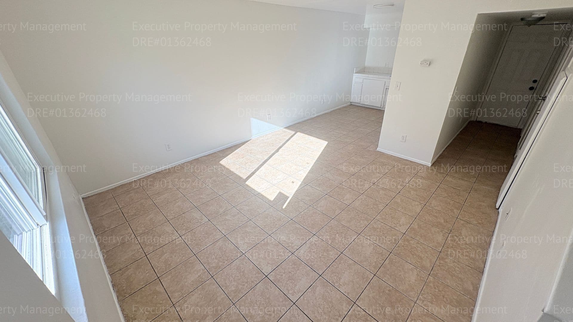 Bakersfield Apartment: 1405 Pacific St