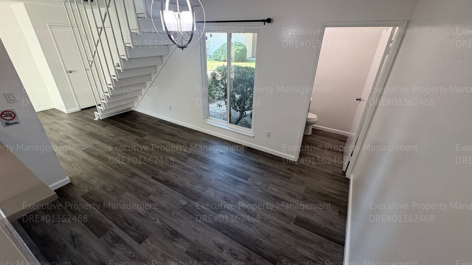 Bakersfield Townhome: 4800 Nordic Dr #G