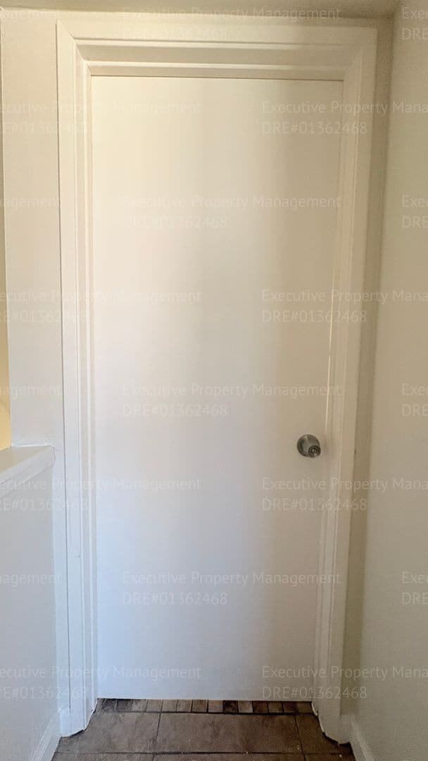 Bakersfield Apartment: 1405 Pacific St