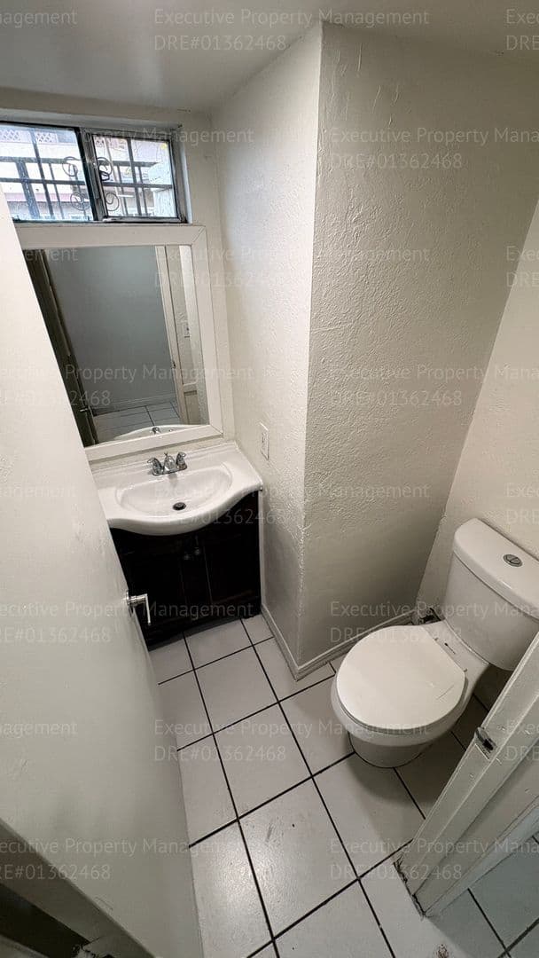 Bakersfield Apartment: 237 Dr Martin L King Jr Blvd