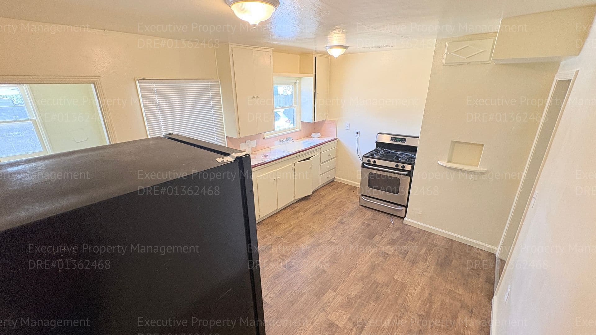 Bakersfield House: 2321 N. Inyo St