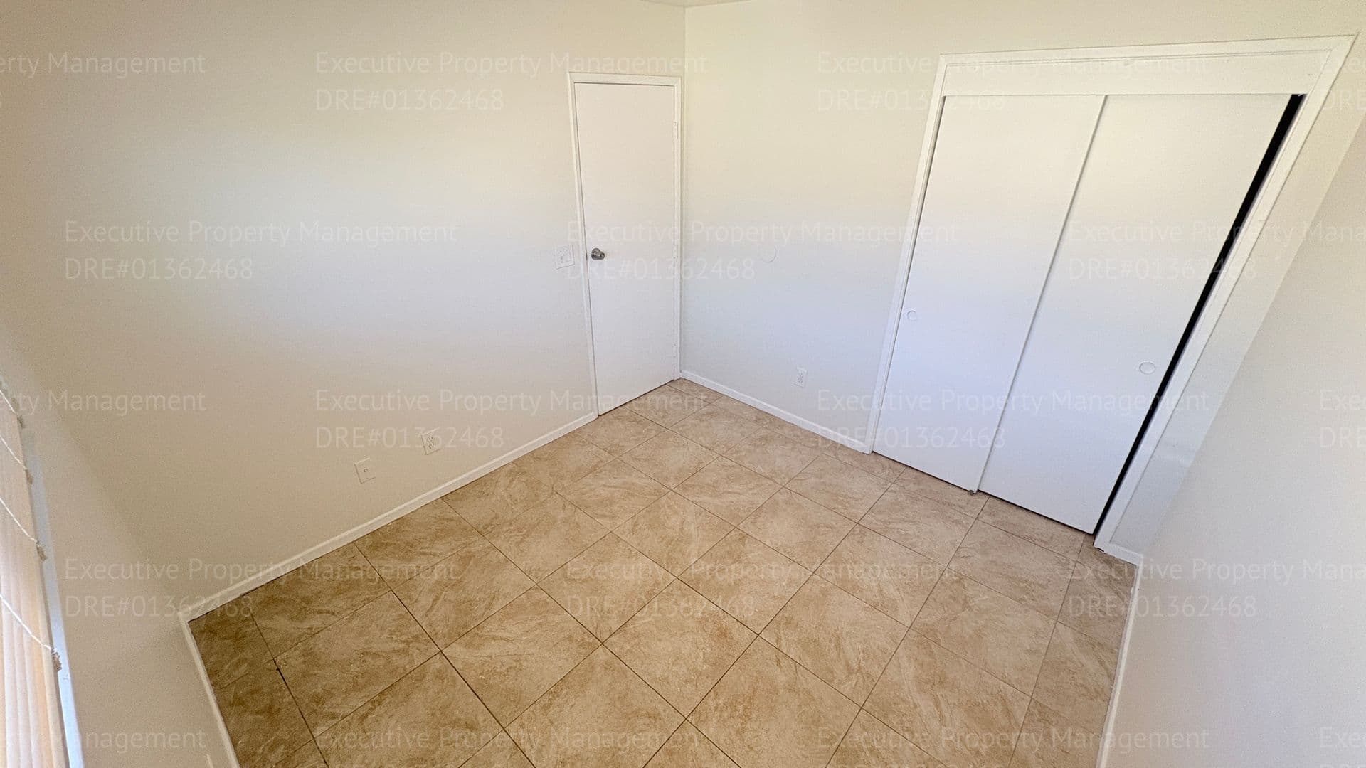 Bakersfield Apartment: 1405 Pacific St