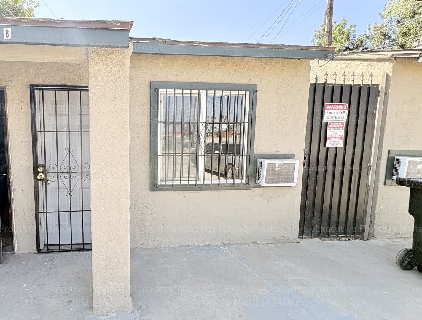 Bakersfield Apartment: 107 E 8th St