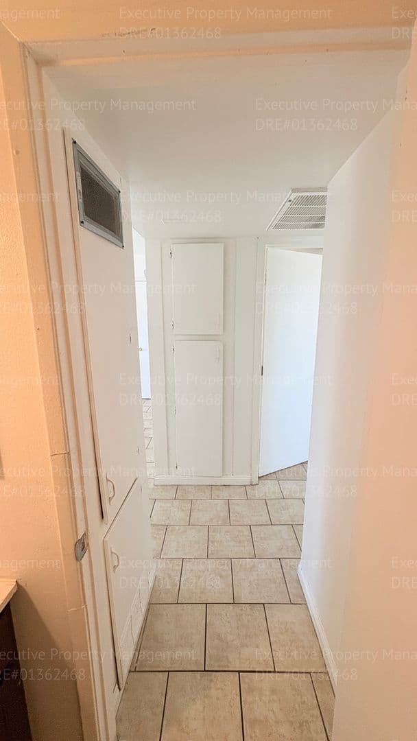 Bakersfield Apartment: 1303 Bernard St.