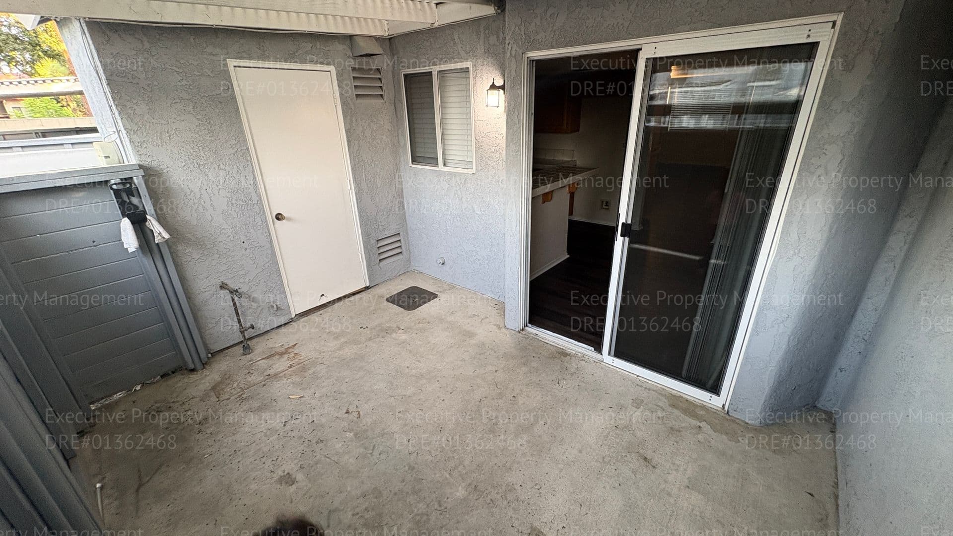 Bakersfield Townhome: 2600 Brookside Dr #128