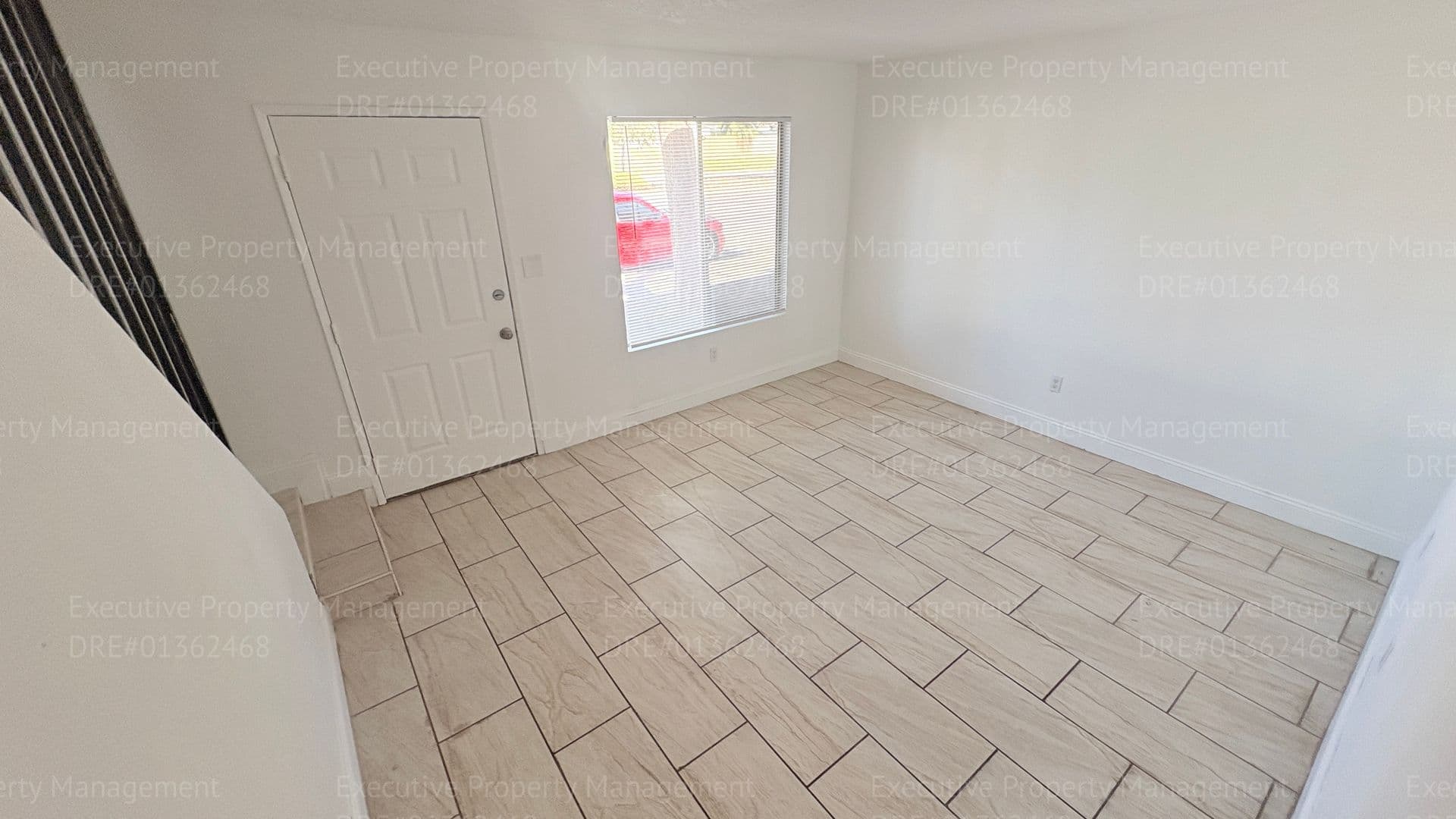 Bakersfield Apartment: 2909 S. Chester Ave