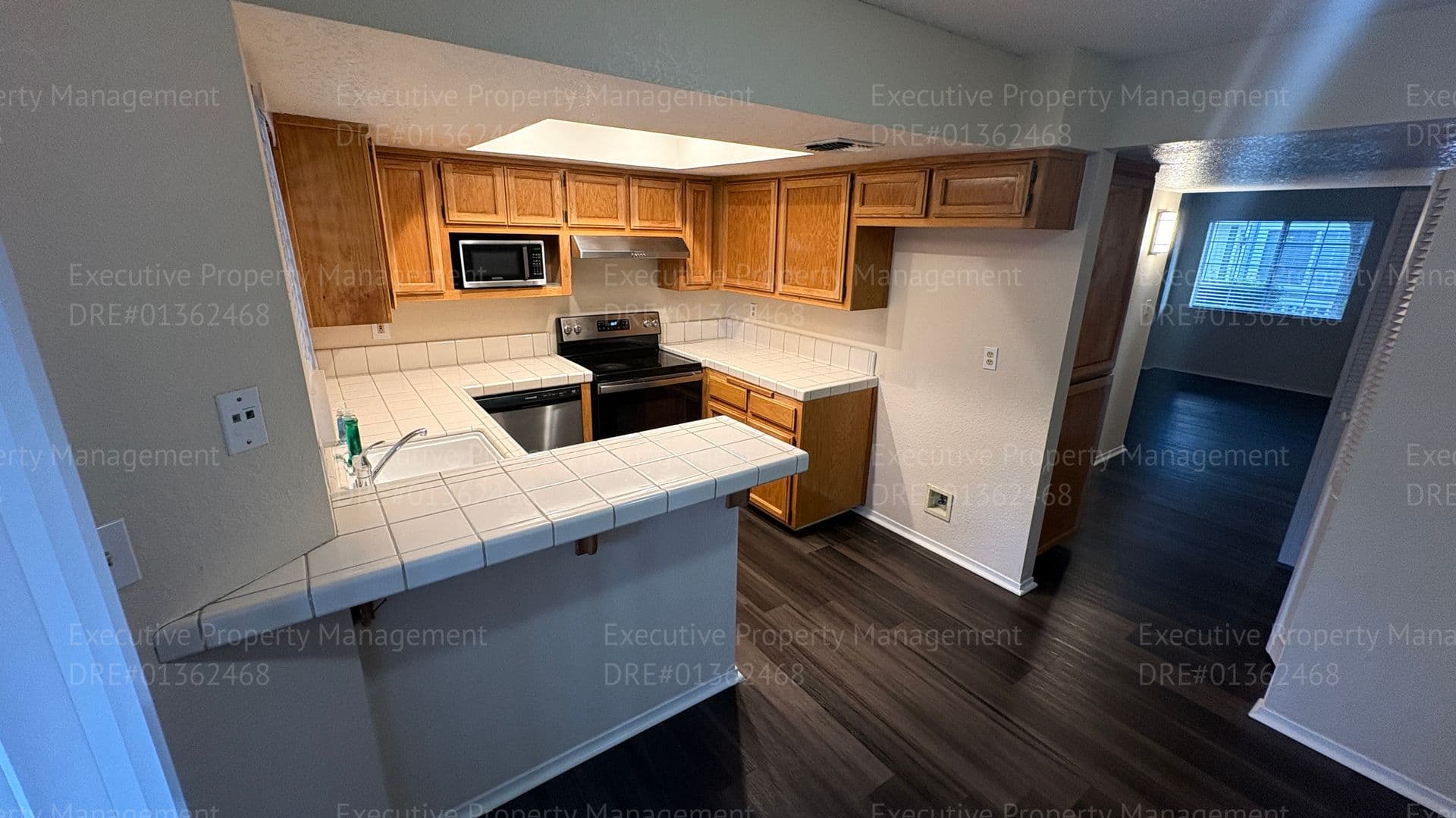 Bakersfield Townhome: 2600 Brookside Dr #128