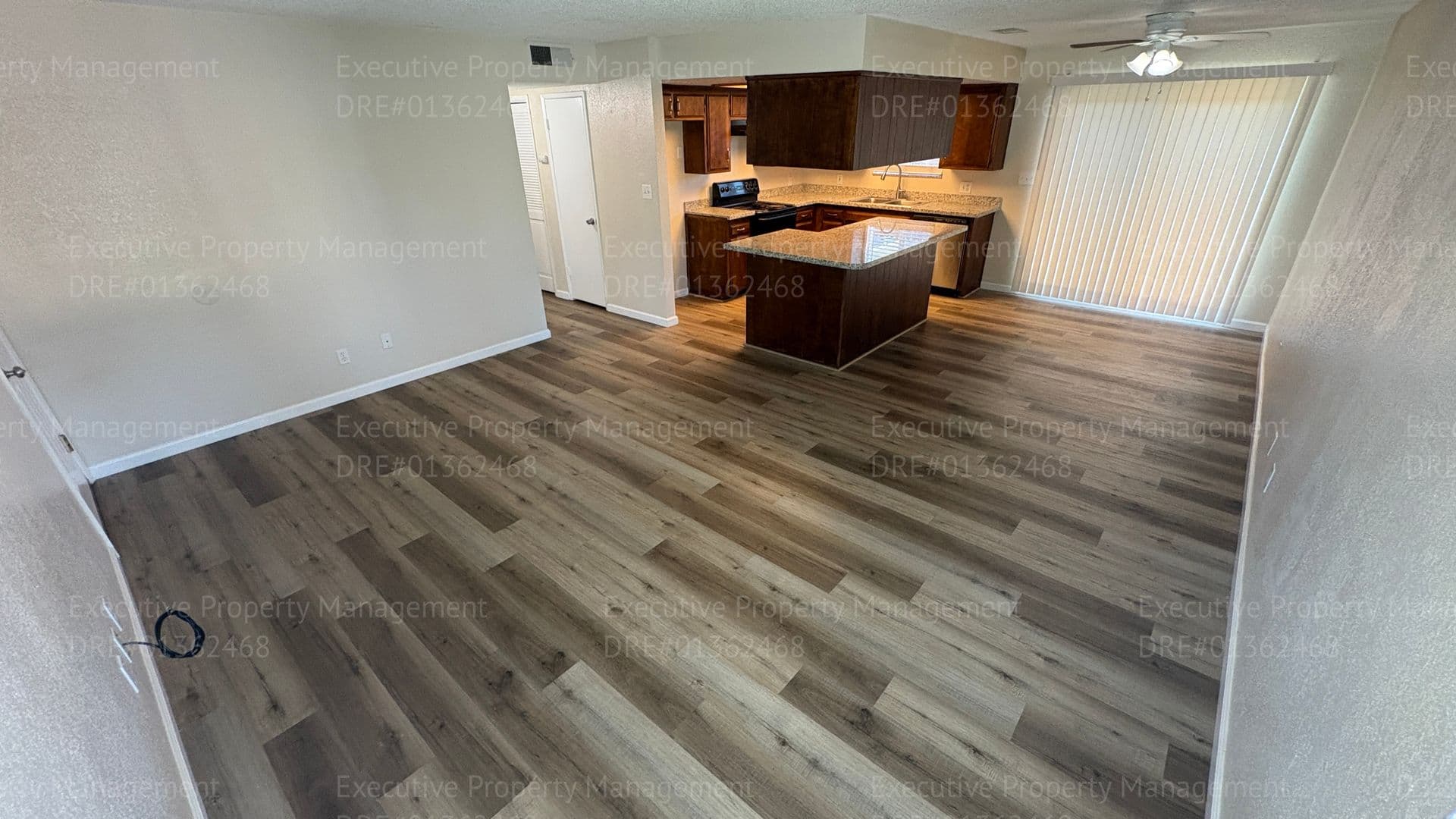 Bakersfield Apartment: 709 Deseret Way