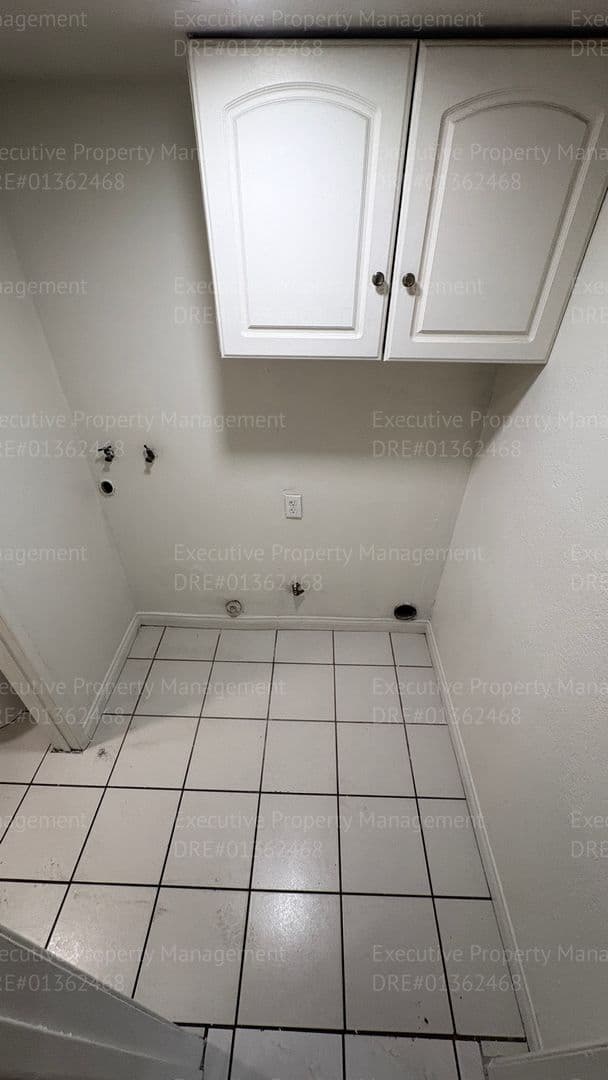Bakersfield Apartment: 237 Dr Martin L King Jr Blvd
