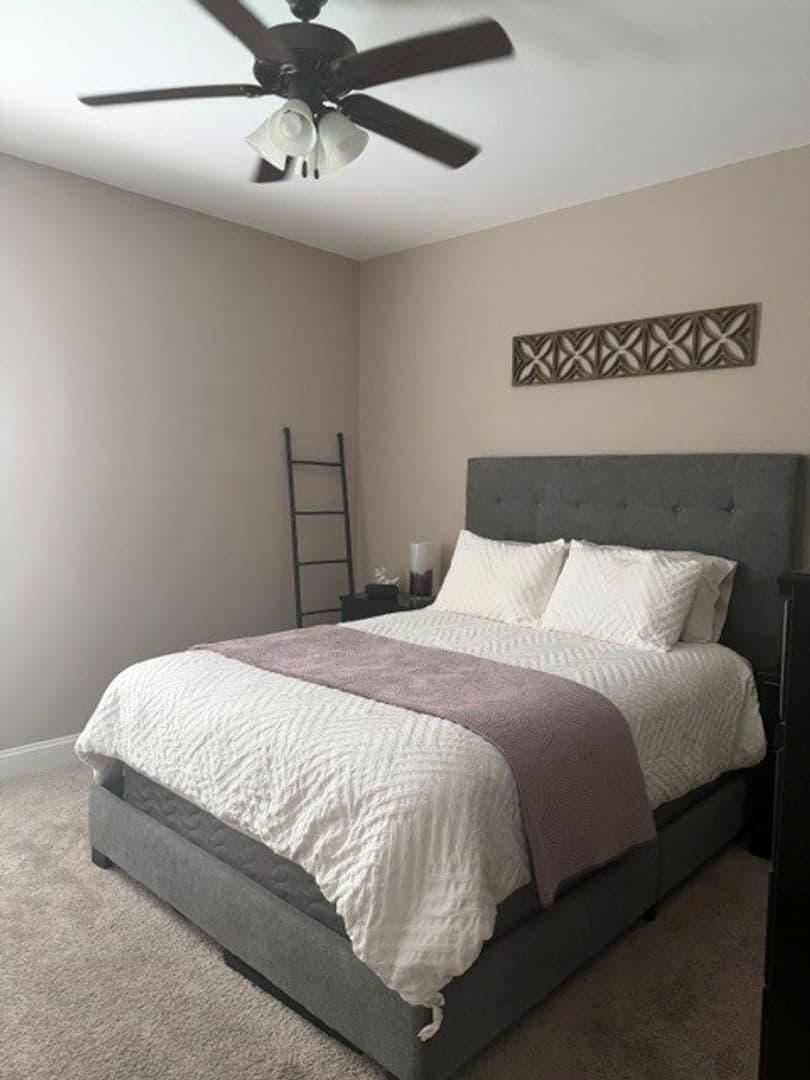 Goldsboro House: 207 Waverly Dr