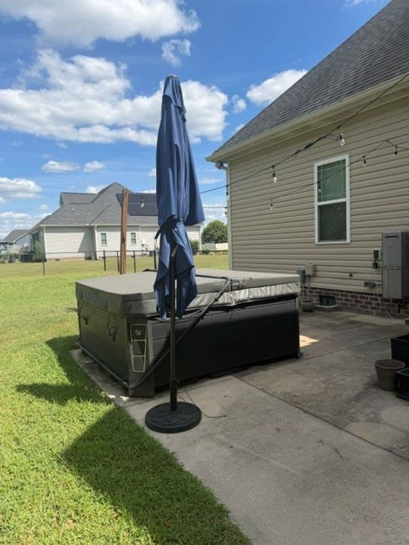 Goldsboro House: 207 Waverly Dr