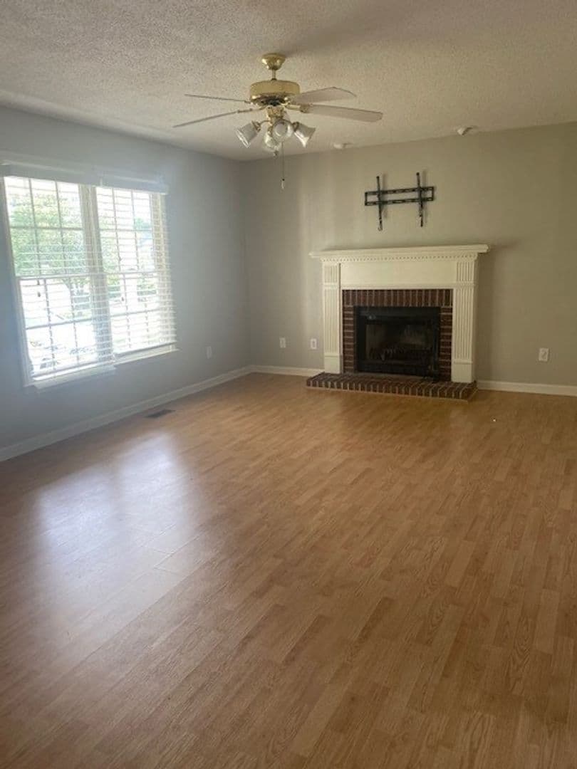 Pikeville House: 105 Labonte Dr