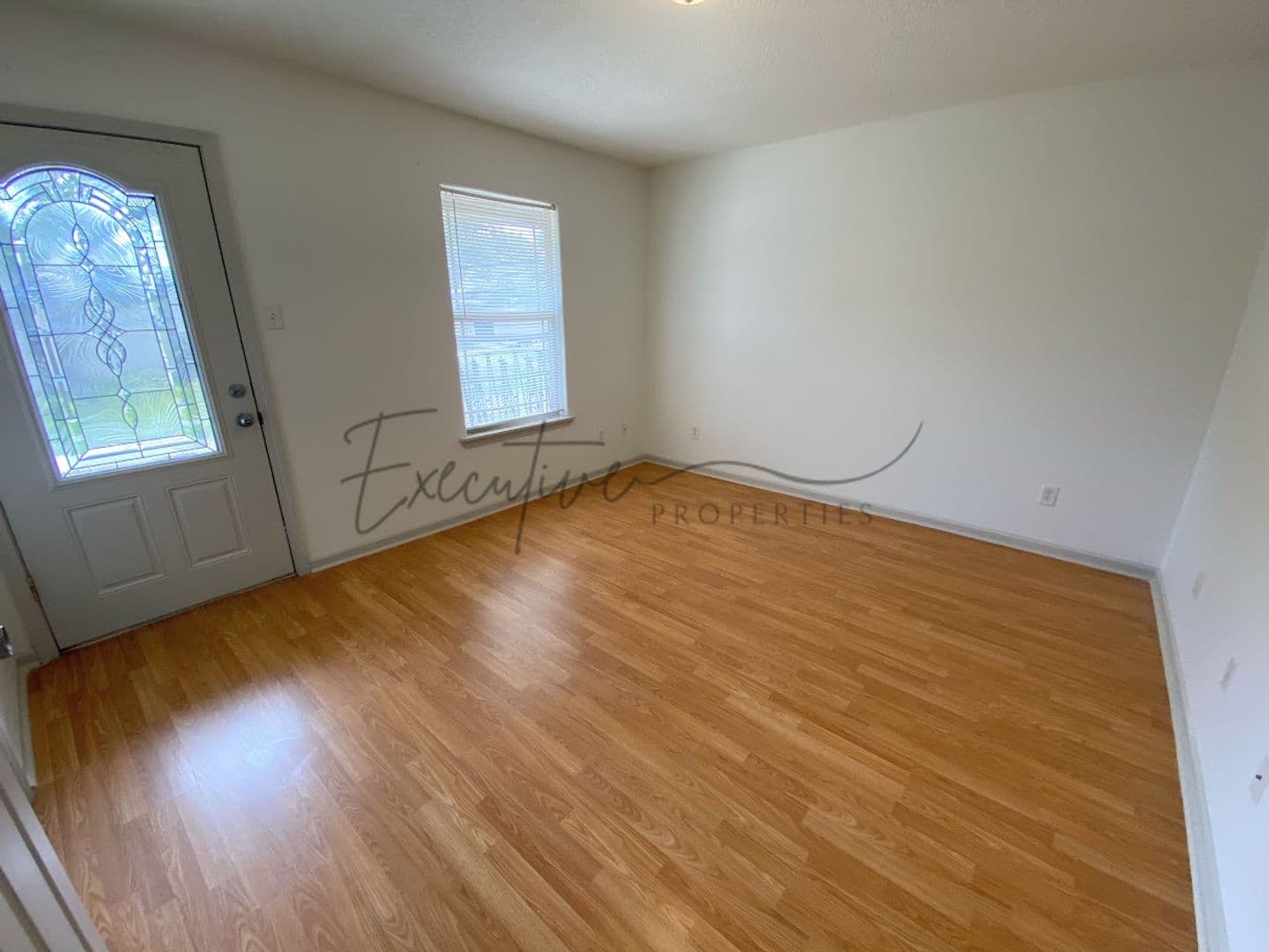 Lake Charles Townhome: 349 East Sale Road