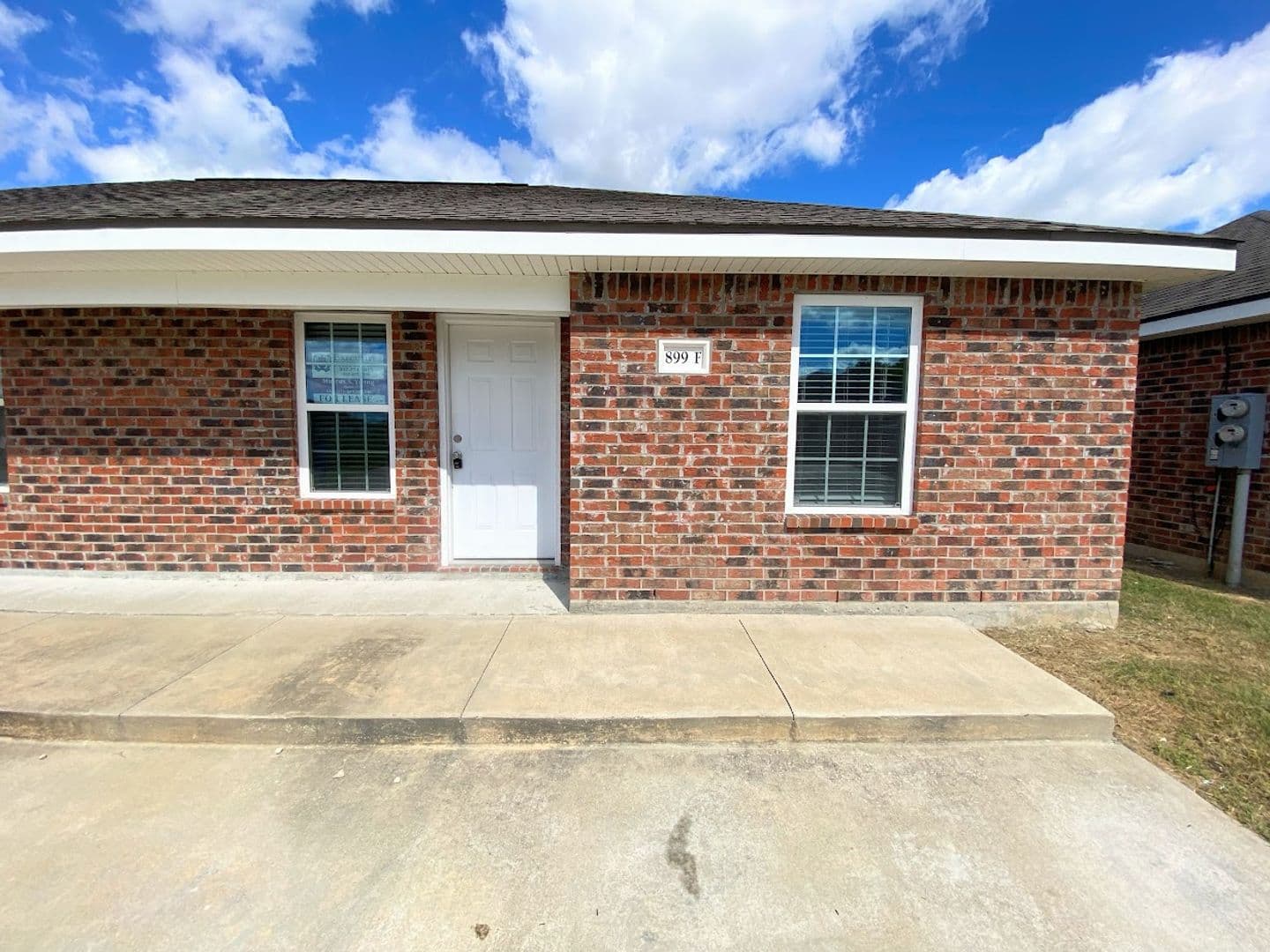 Iowa Apartment: 899 Hampton Lane