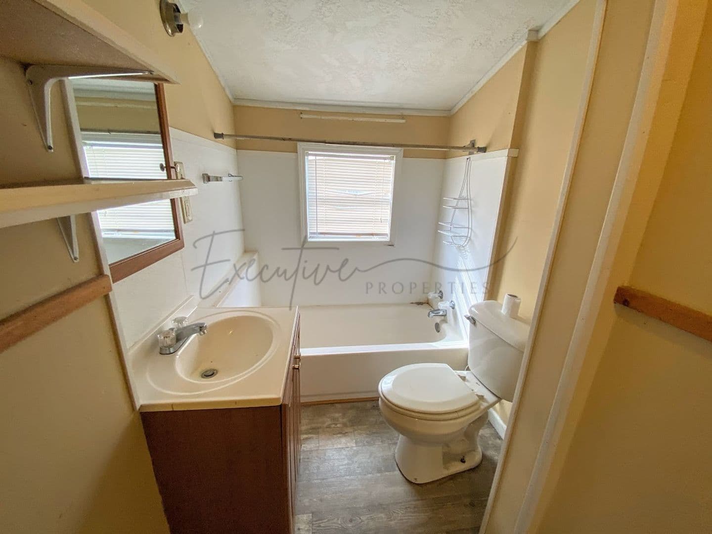 Lake Charles House: 2701 Cline Street C