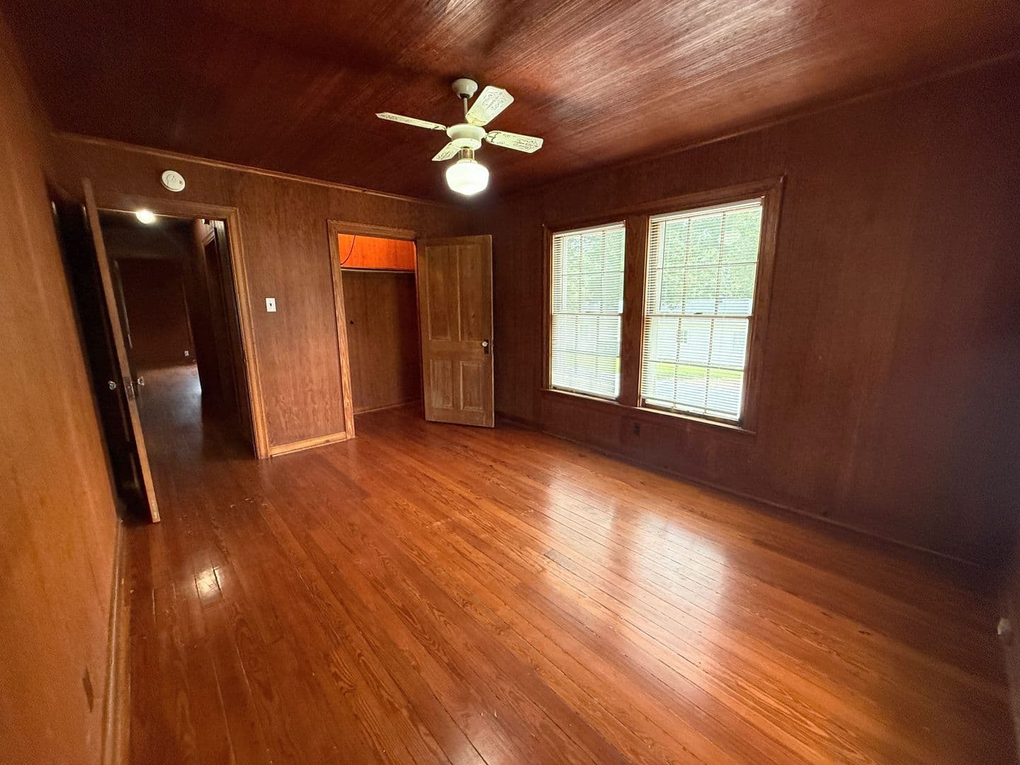 Lake Charles House: 1315 1/2 8th Street