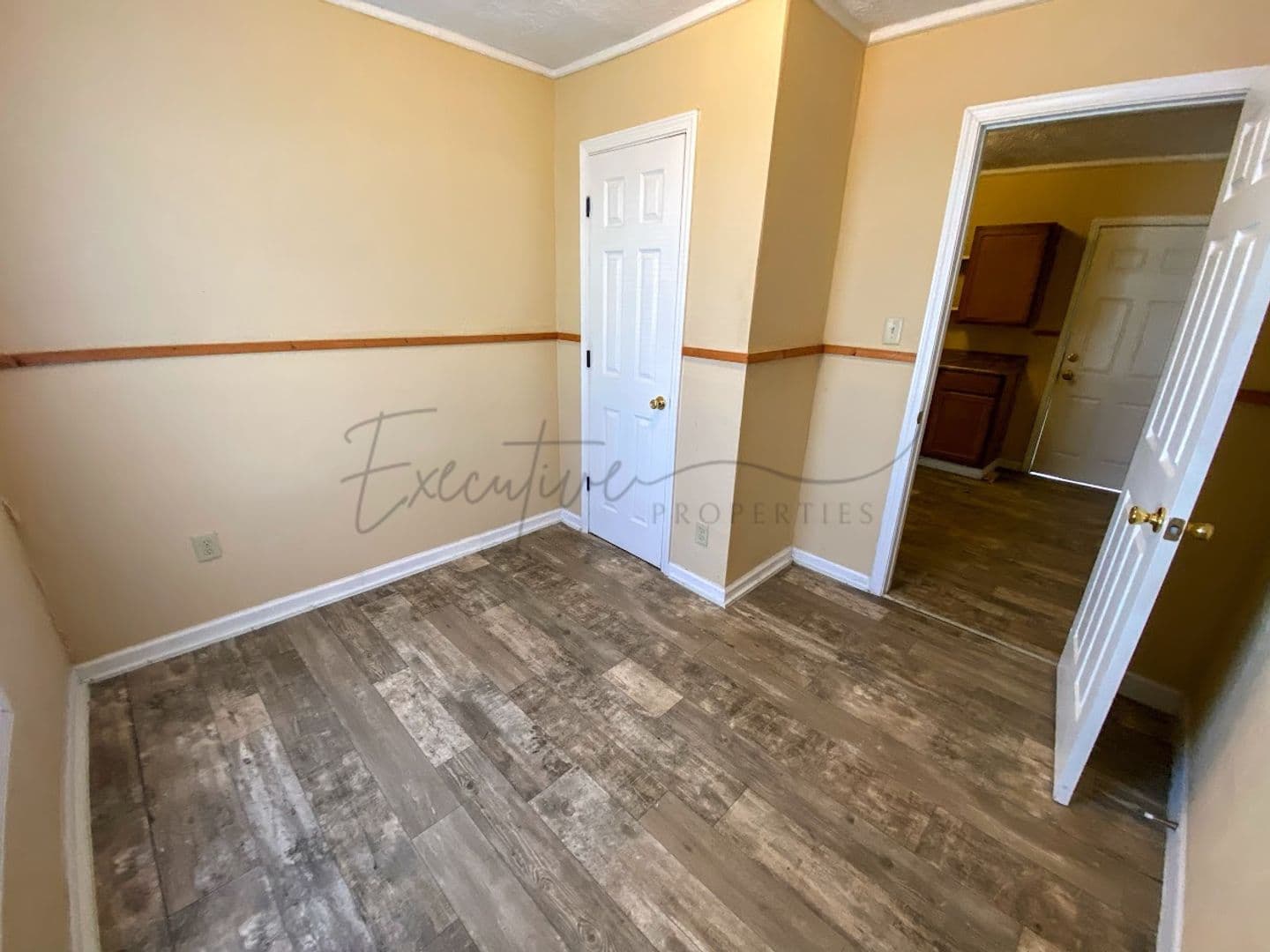 Lake Charles House: 2701 Cline Street C