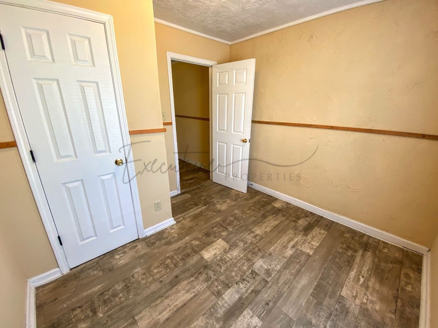 Lake Charles House: 2701 Cline Street C