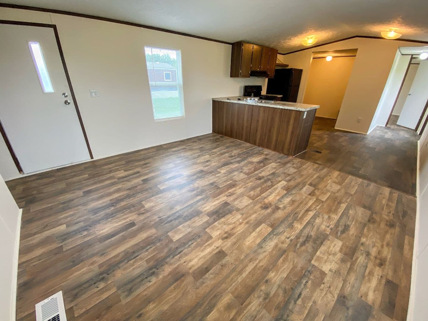 Bell City House: 114 Dennis Lane