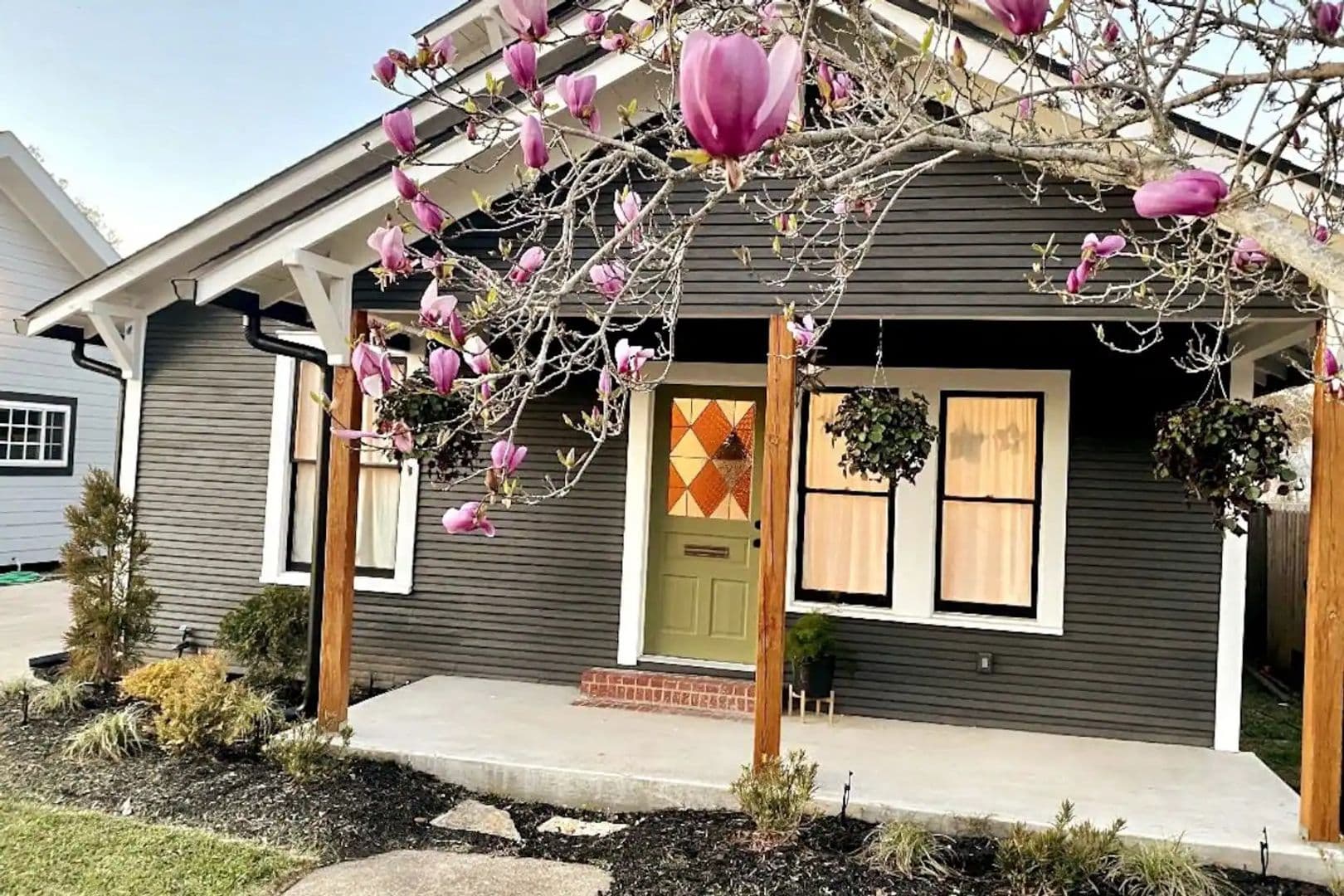 Lake Charles House: 705 Clarence Street