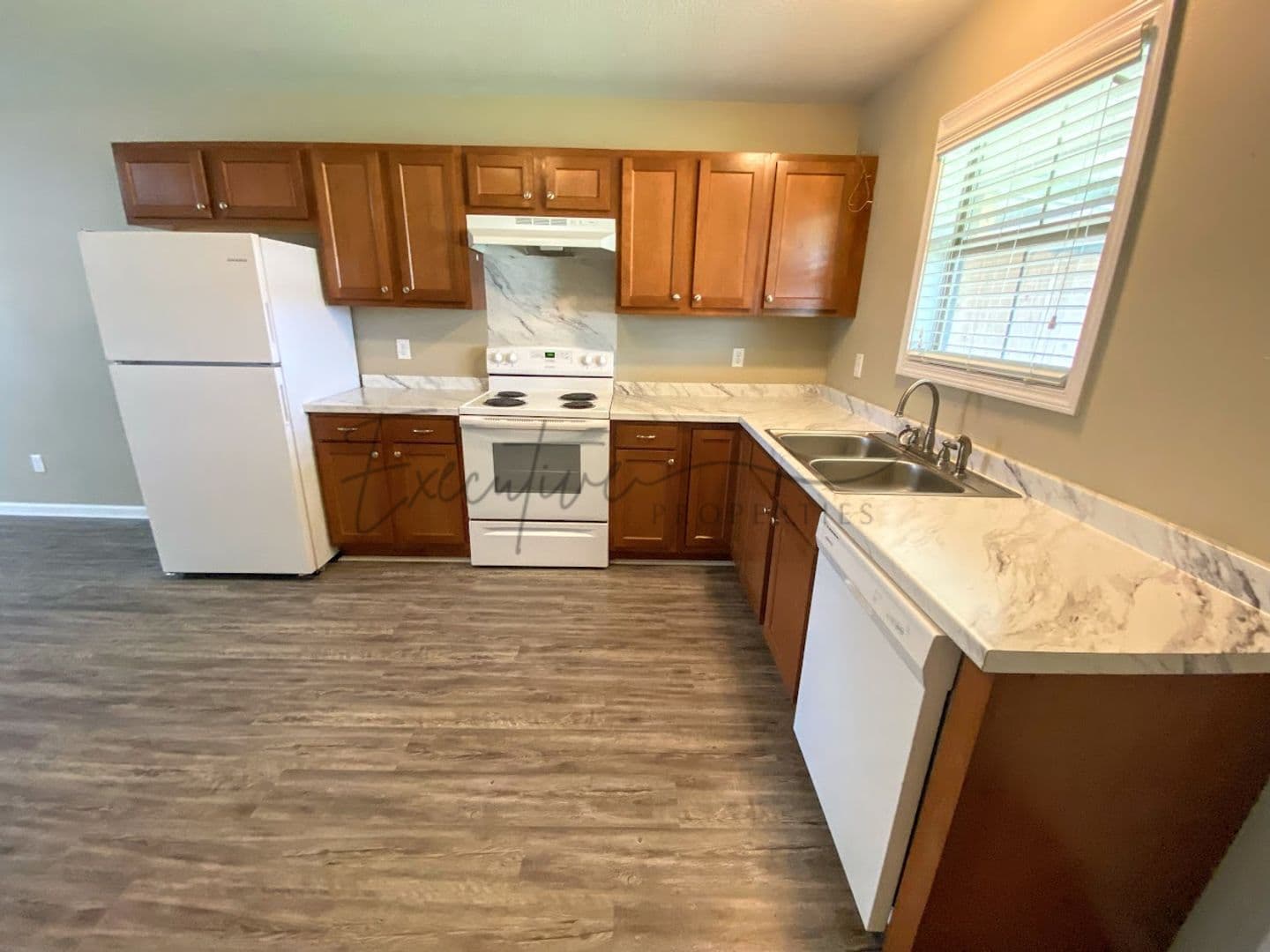 Iowa Apartment: 204 South Welty Avenue