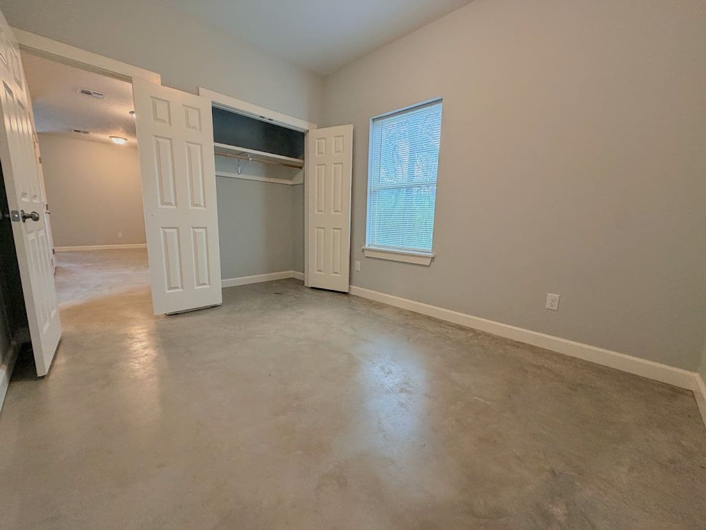 Lake Charles Apartment: 2601 Hazel Street