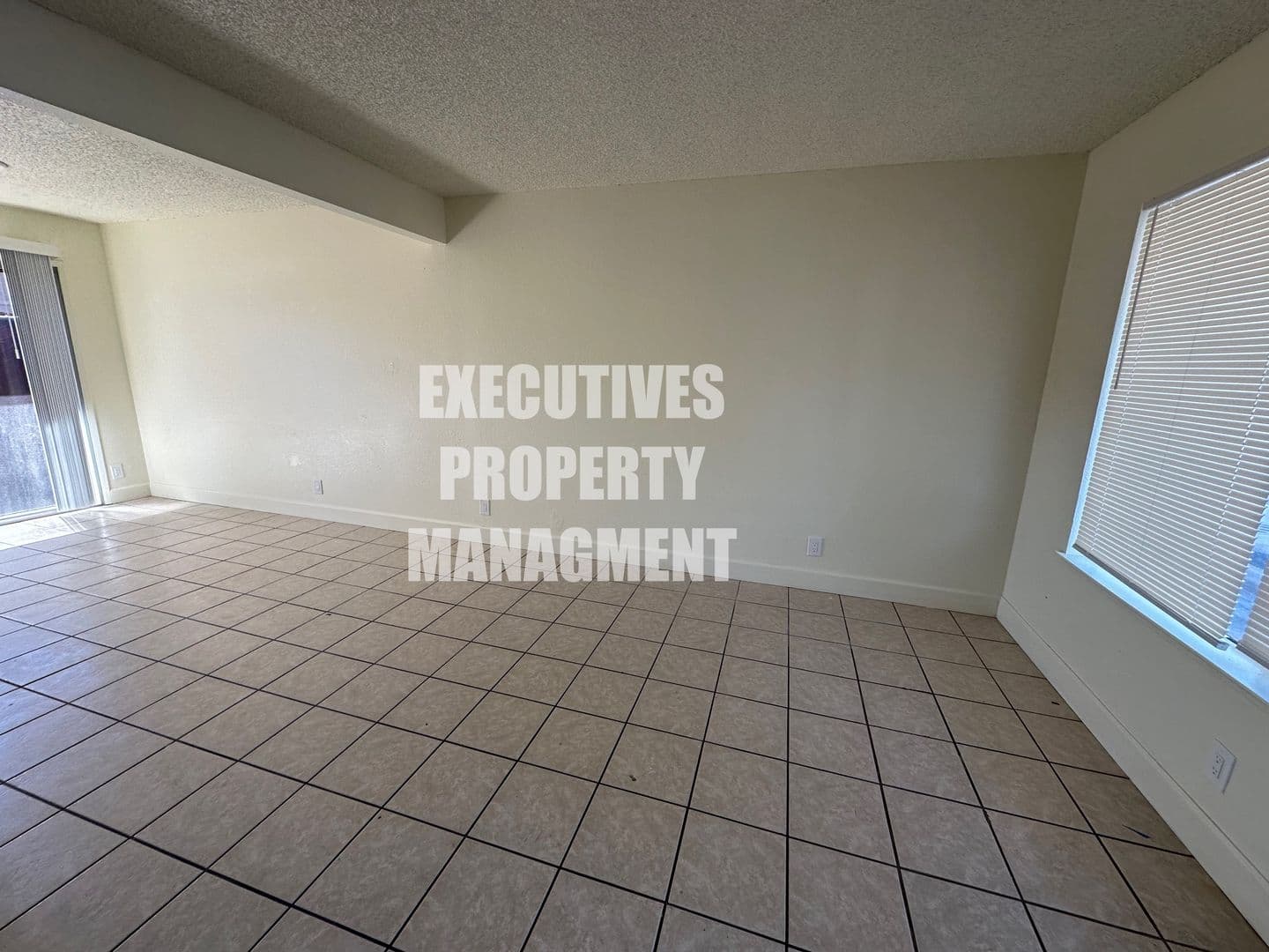 Atwater Apartment: Determine Dr
