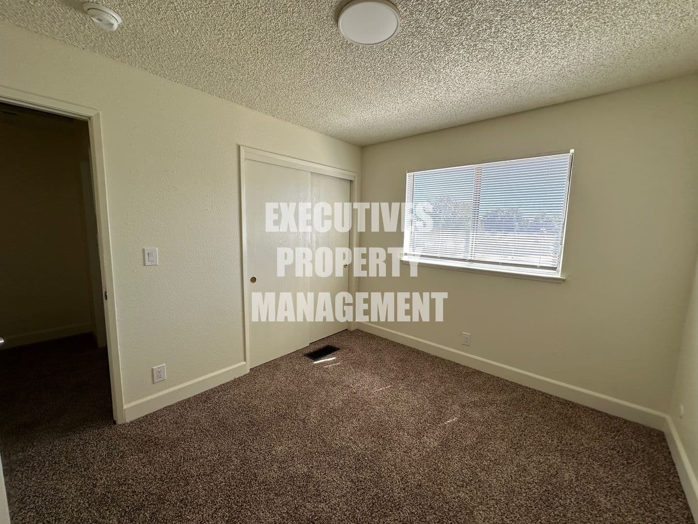 Atwater Apartment: Determine Dr