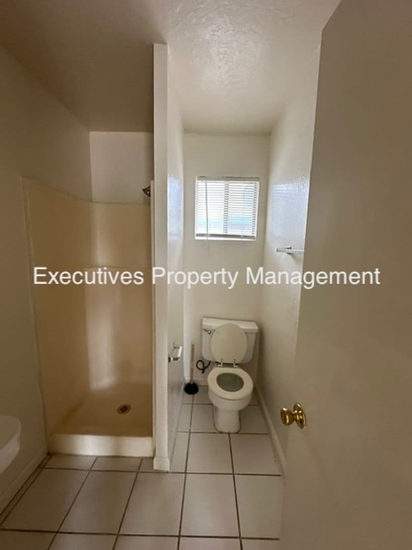 Merced Apartment: M St