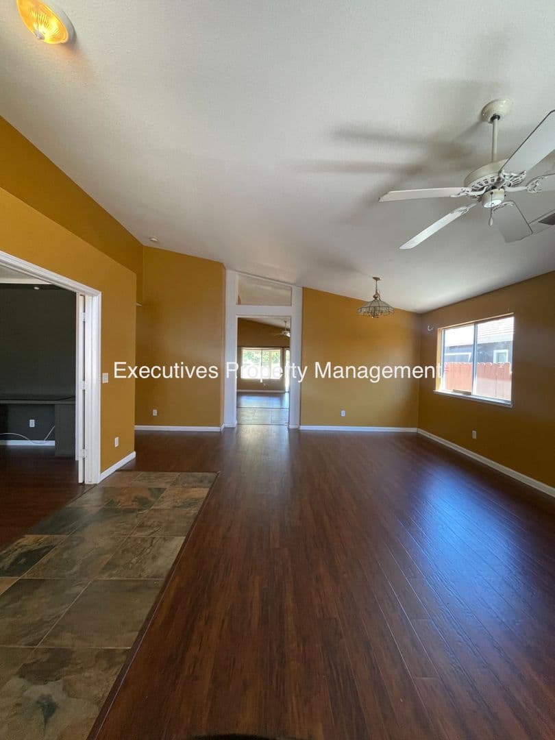 Atwater House: 1308 Fairway Dr