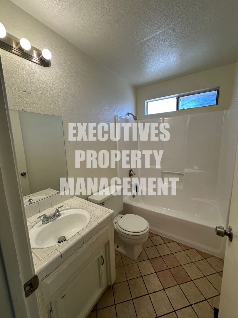 Atwater Apartment: Determine Dr