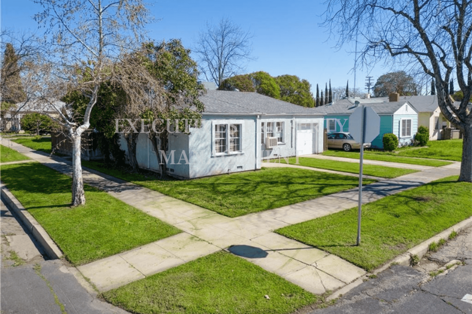 Merced House: 859 W. 21st Street