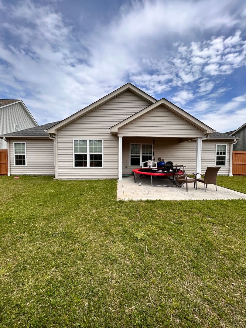 Jacksonville House: 229 Merin Height