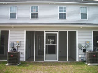 Jacksonville House: 1002 Ornate Drive