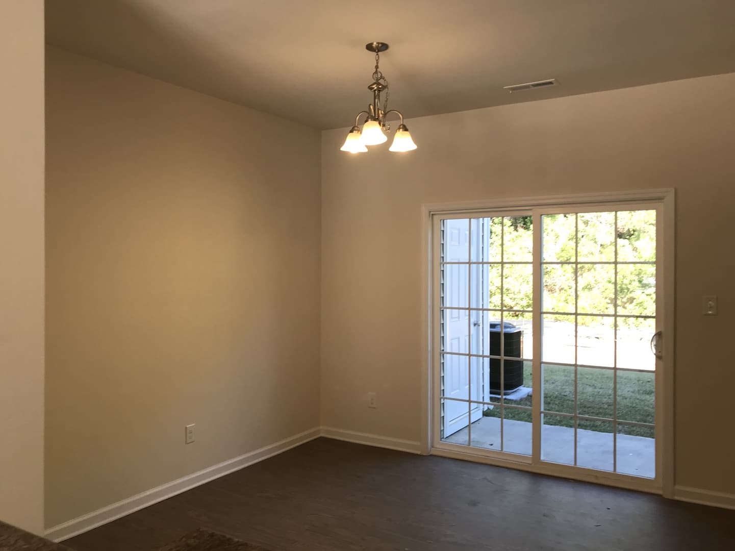 Holly Ridge Townhome: 126 Beacon Woods Drive