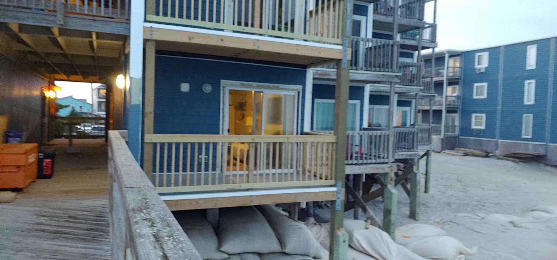 North Topsail Beach Condo: 2250 New River Inlet Rd