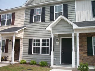 Jacksonville House: 1002 Ornate Drive