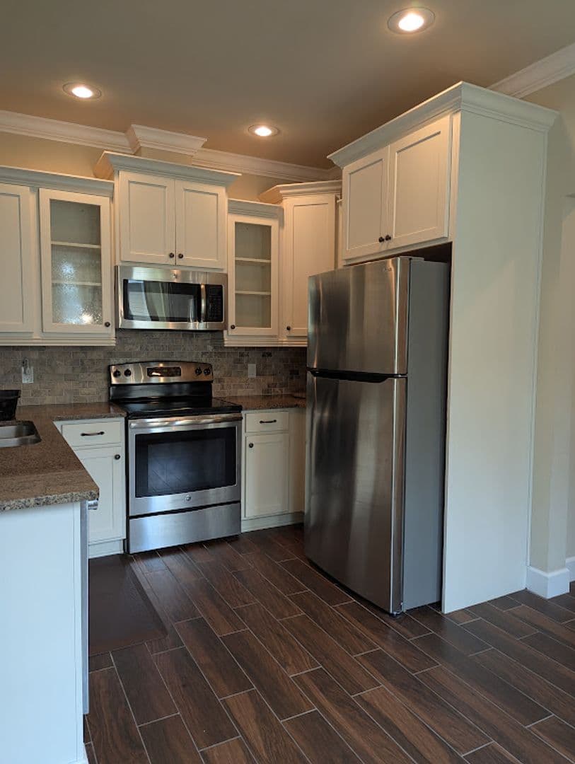 Gainesville House: 2365 NW 33rd Pl