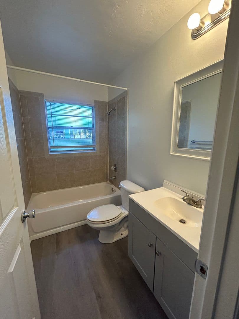 Gainesville Apartment: 2212 SE 36th Ter