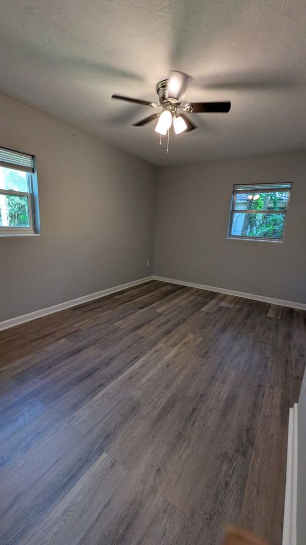 Gainesville House: 3219 NW 12th St