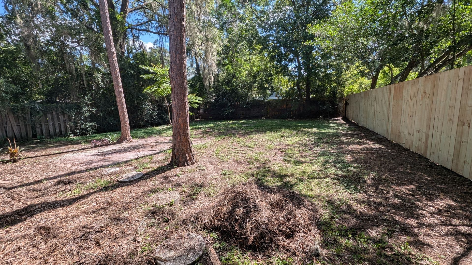 Gainesville House: 3219 NW 12th St