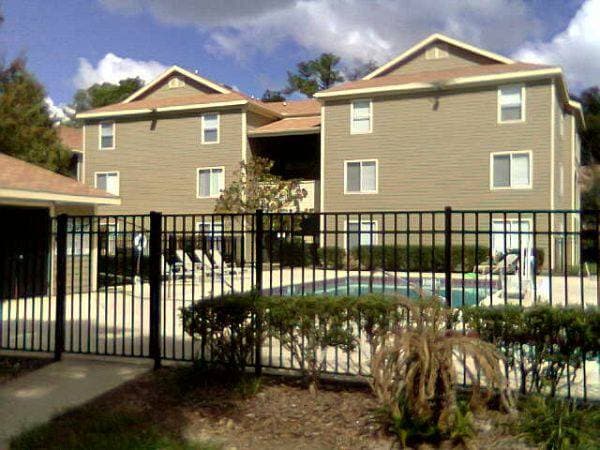 Gainesville Apartment: 3800 SW 20th Ave. - 605