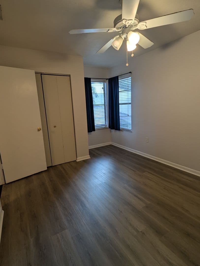Gainesville House: 4342 SW 20th Lane