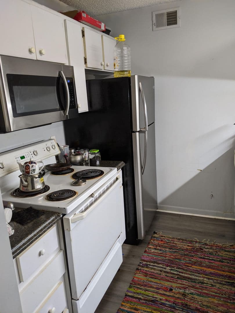 Gainesville Apartment: 3921 SW 34th St - 312