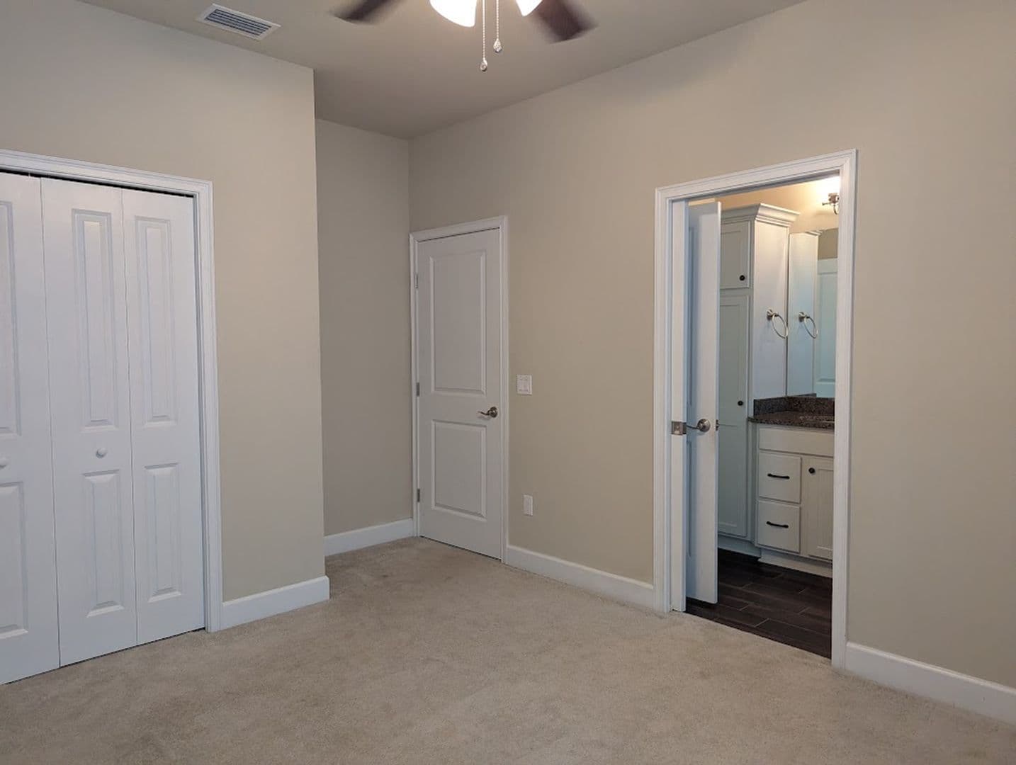 Gainesville House: 2365 NW 33rd Pl