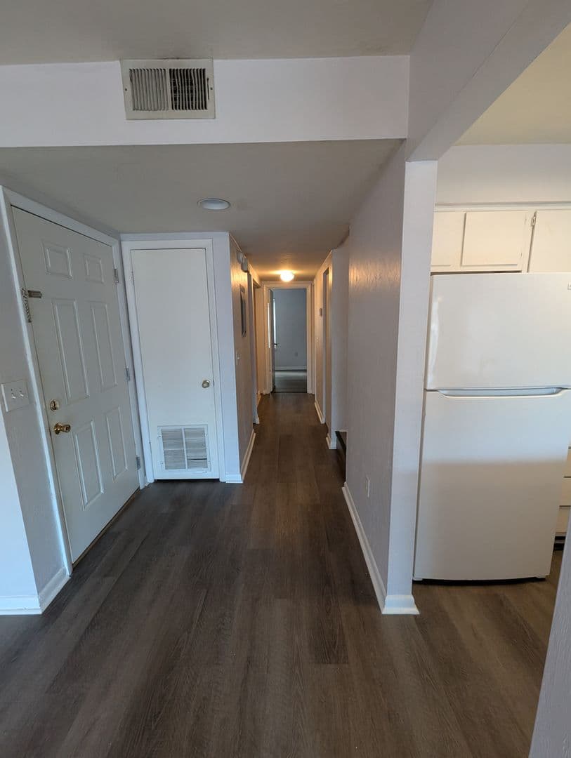 Gainesville House: 4342 SW 20th Lane