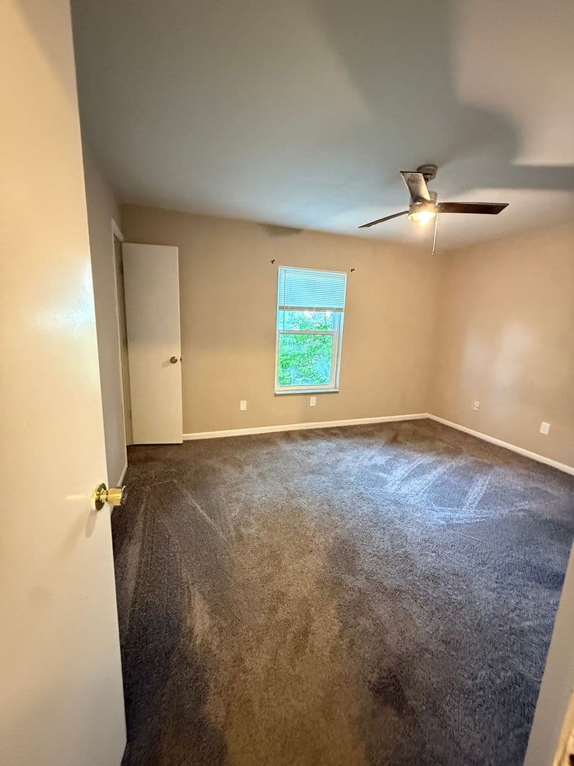 Gainesville House: 1721 SW 68th Ter