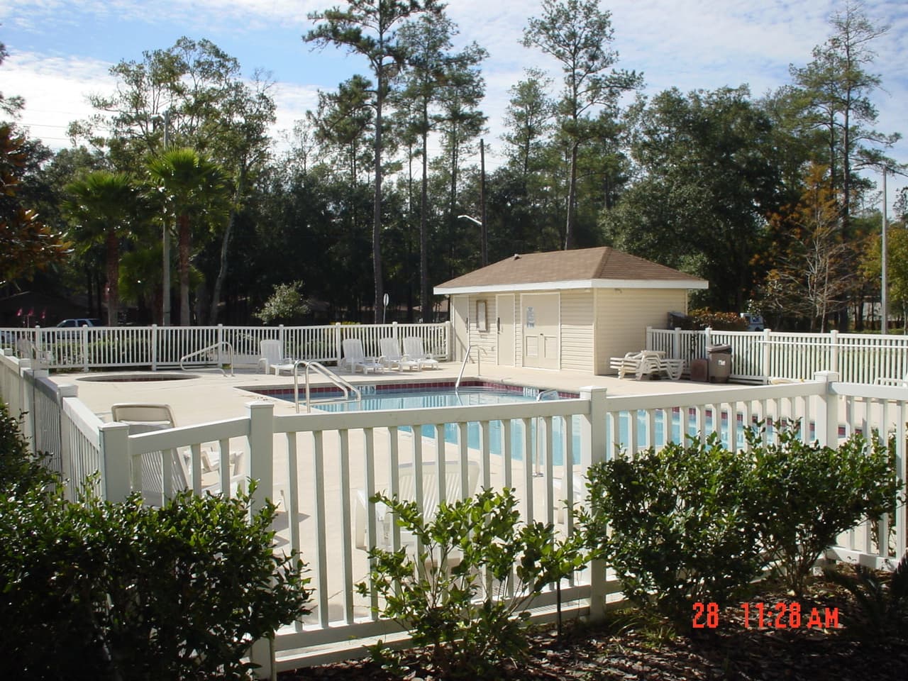 Gainesville Apartment: 3800 SW 20th Ave. - 605